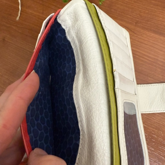 Brighton Leather Wallet White With multicolor Braided band around - Picture 13 of 16